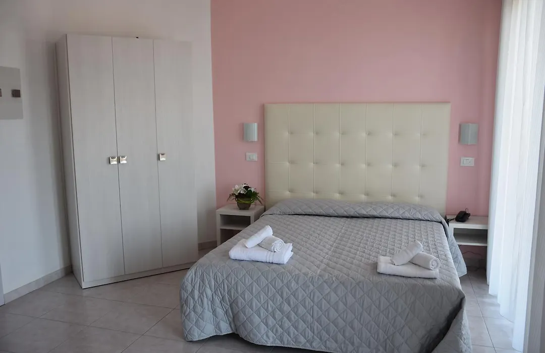 Hotel Gambrinus-1